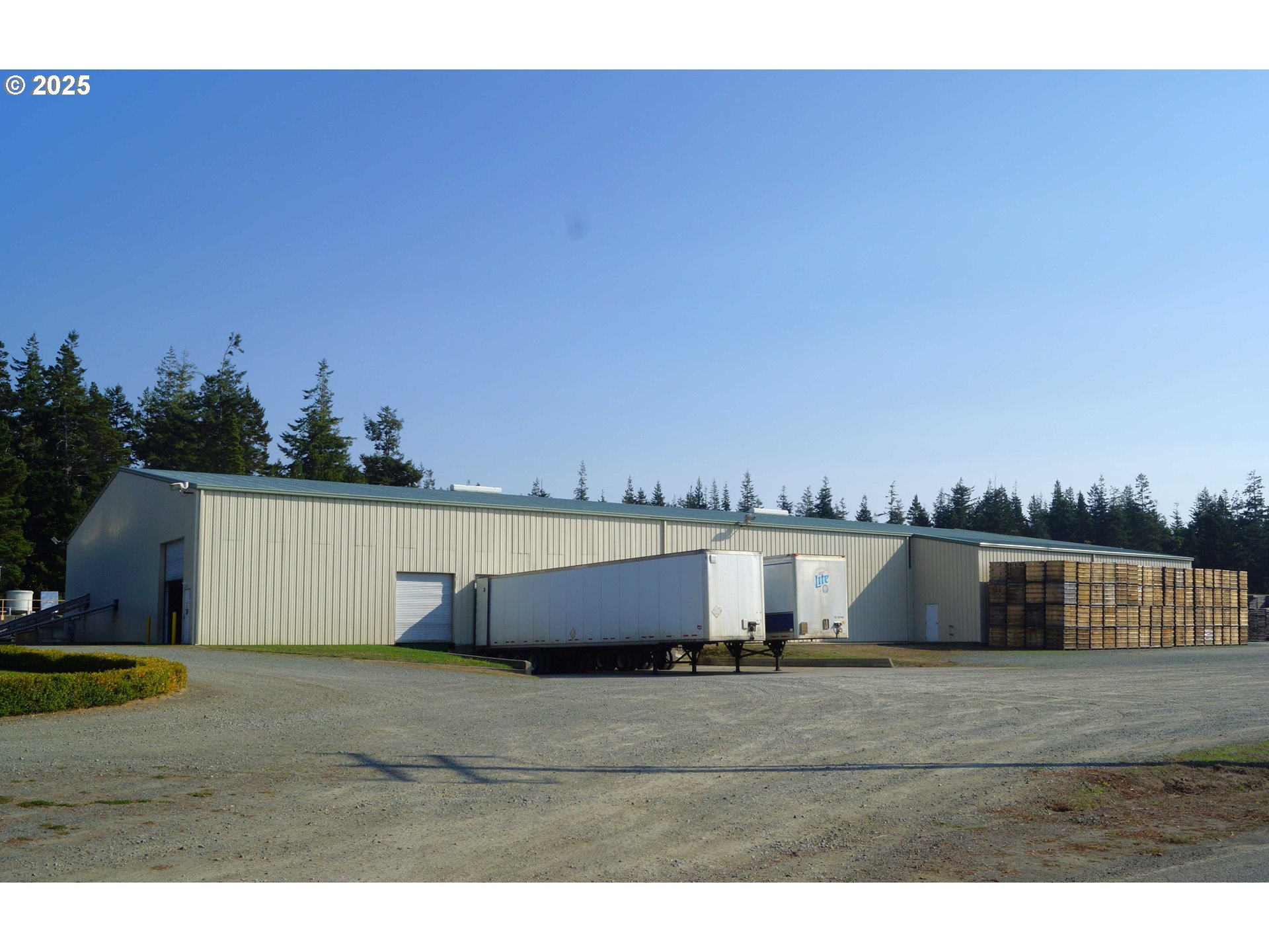 Bandon, Oregon 97411, United States, ,Commercial,Active,196857