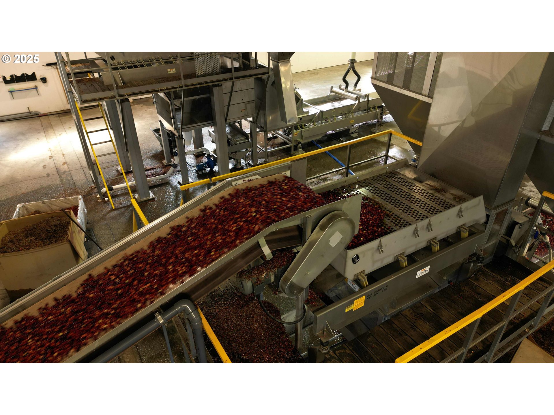 Bandon, Oregon 97411, United States, ,Commercial,Active,196857