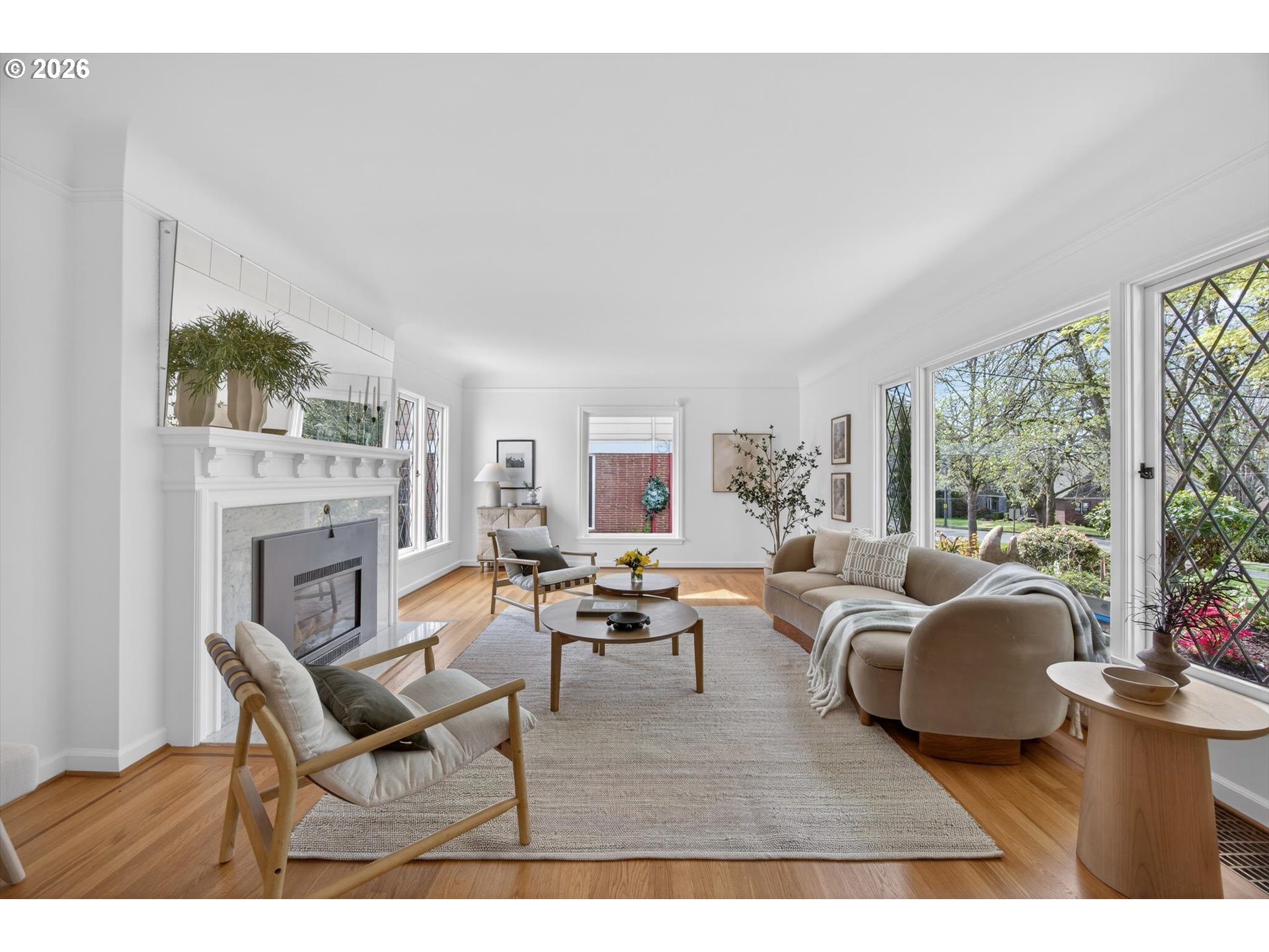 6834 SE REED COLLEGE PL