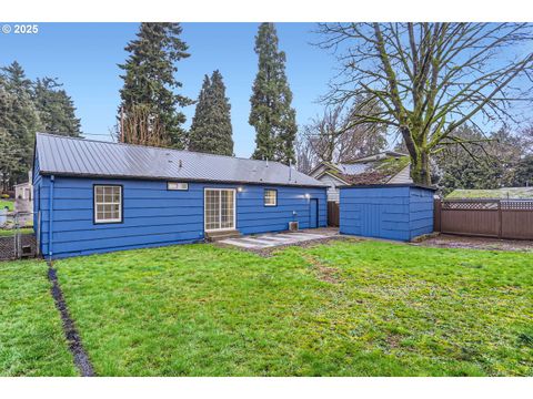 A home in Milwaukie