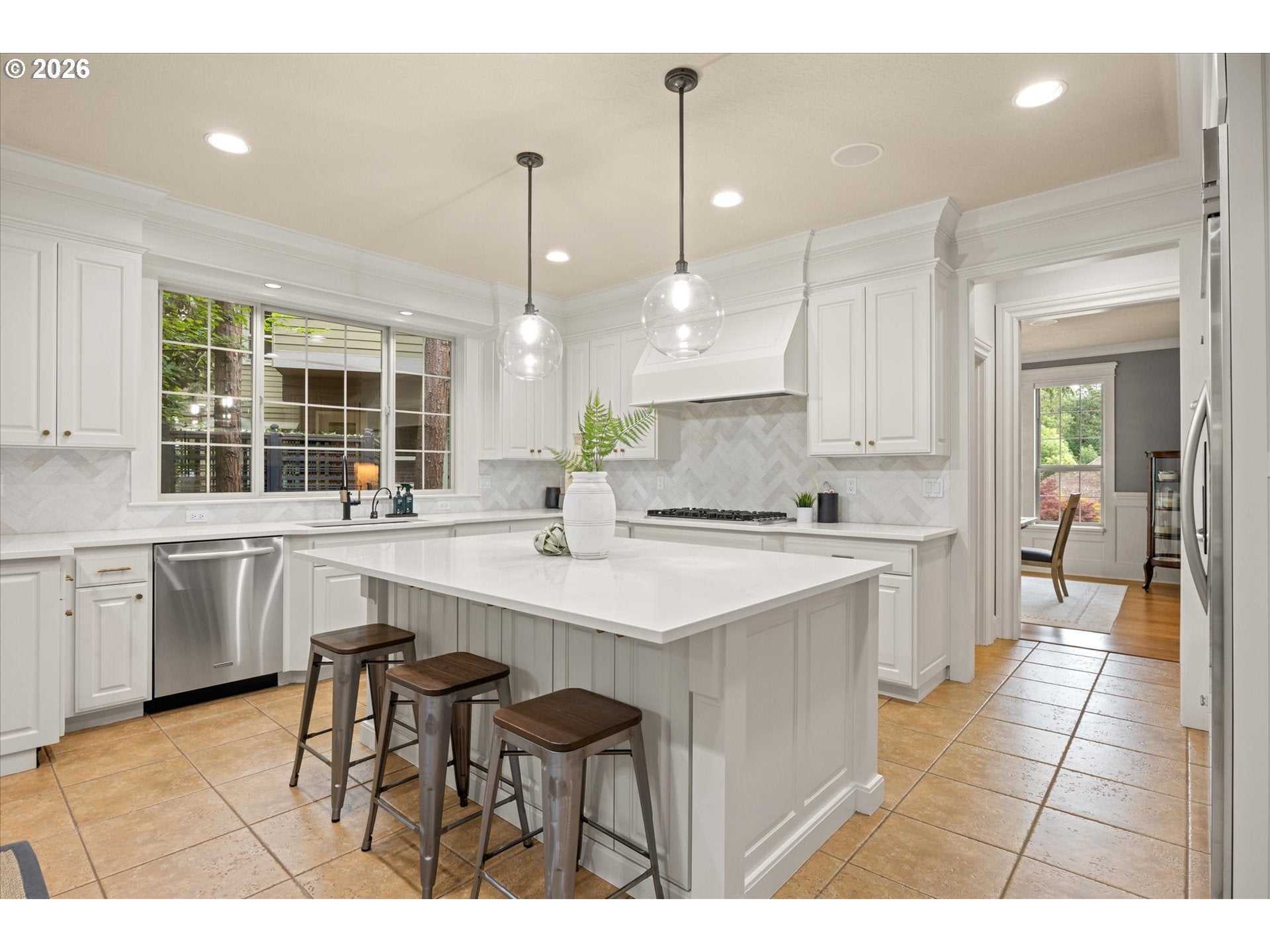 3921 NORTHHAMPTON CT