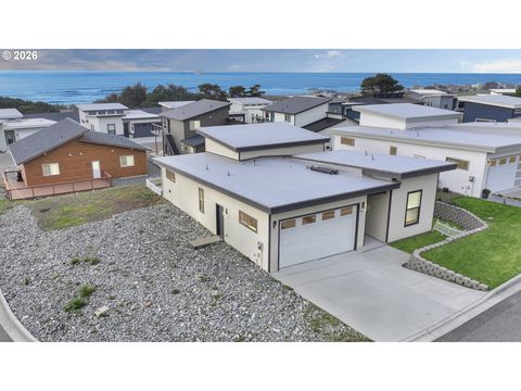 30396 DRIFTWOOD DR Gold Beach OR 97444