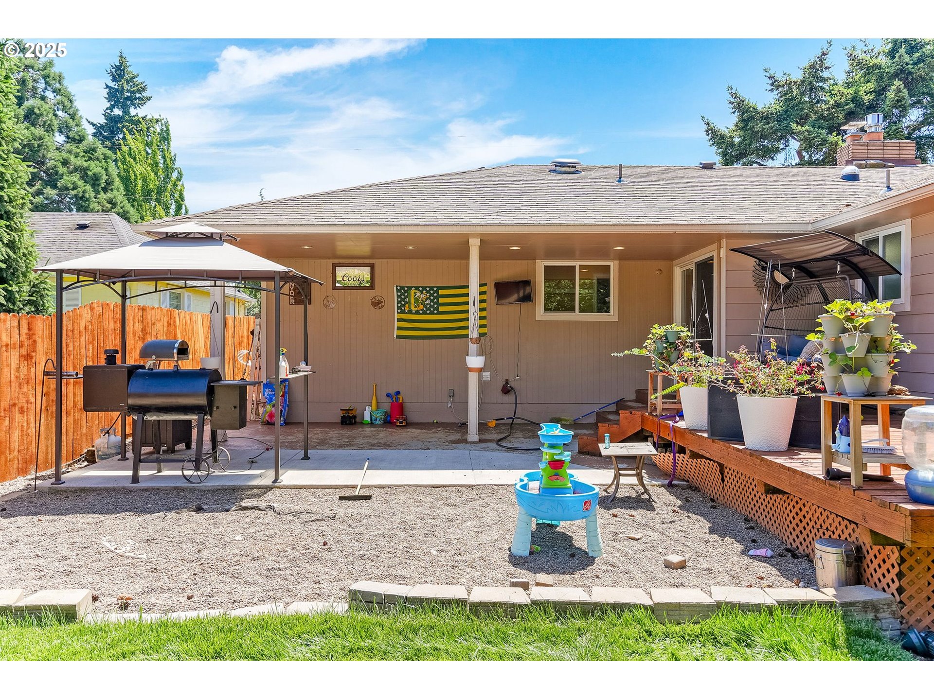 Salem, Oregon 97302, United States, 3 Bedrooms Bedrooms, ,2 BathroomsBathrooms,Residential,Active,149399