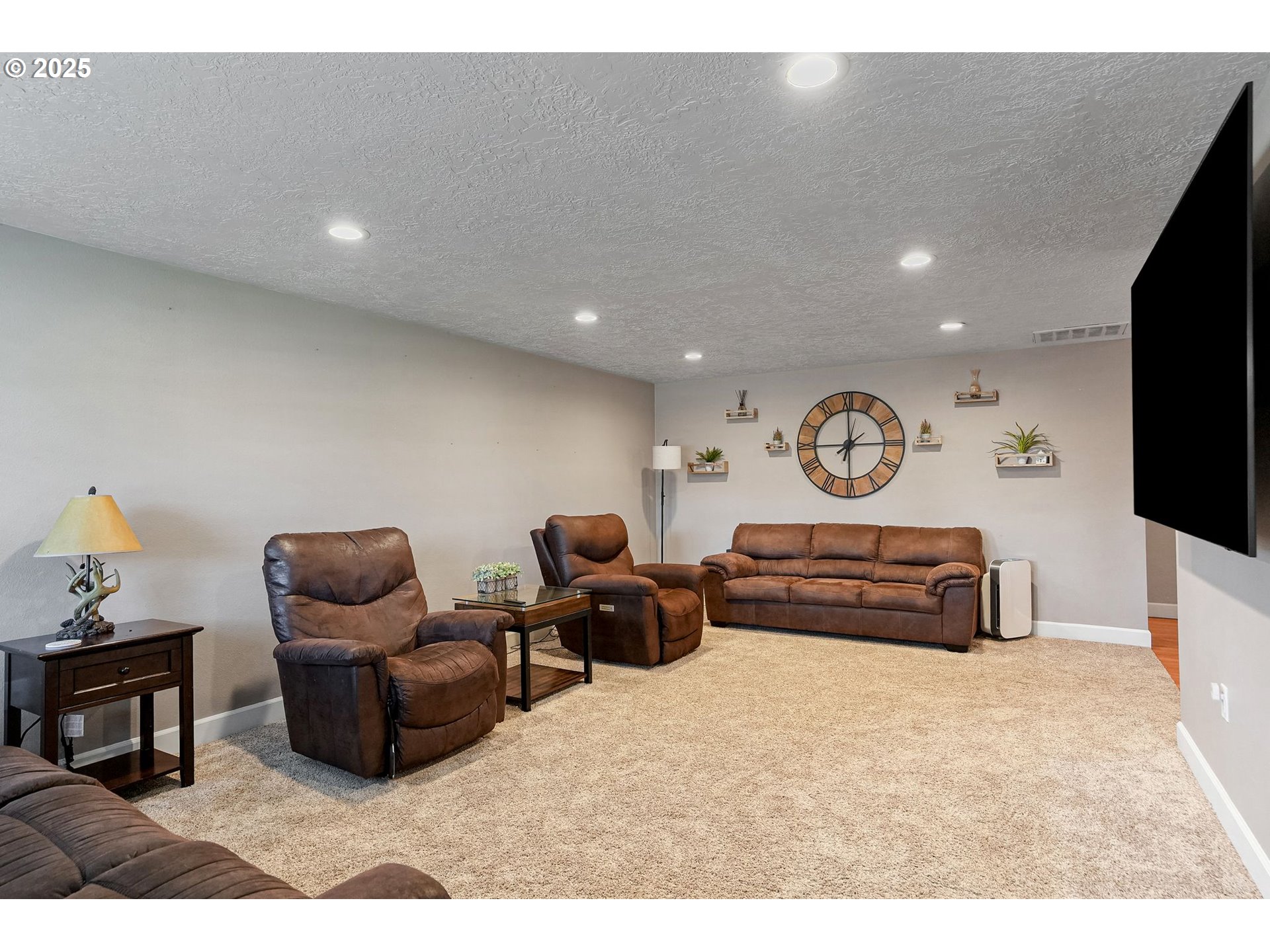 Salem, Oregon 97302, United States, 3 Bedrooms Bedrooms, ,2 BathroomsBathrooms,Residential,Active,149399