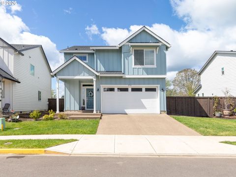 Photo of 2731 NW Hill Rd, McMinnville, OR 97128 (MLS # 569959280)