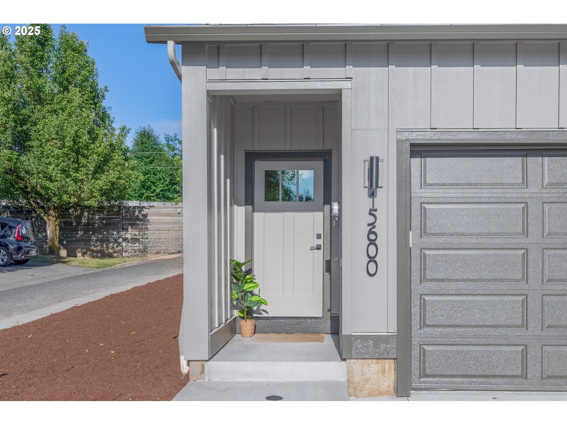 15600 NE 15TH PL