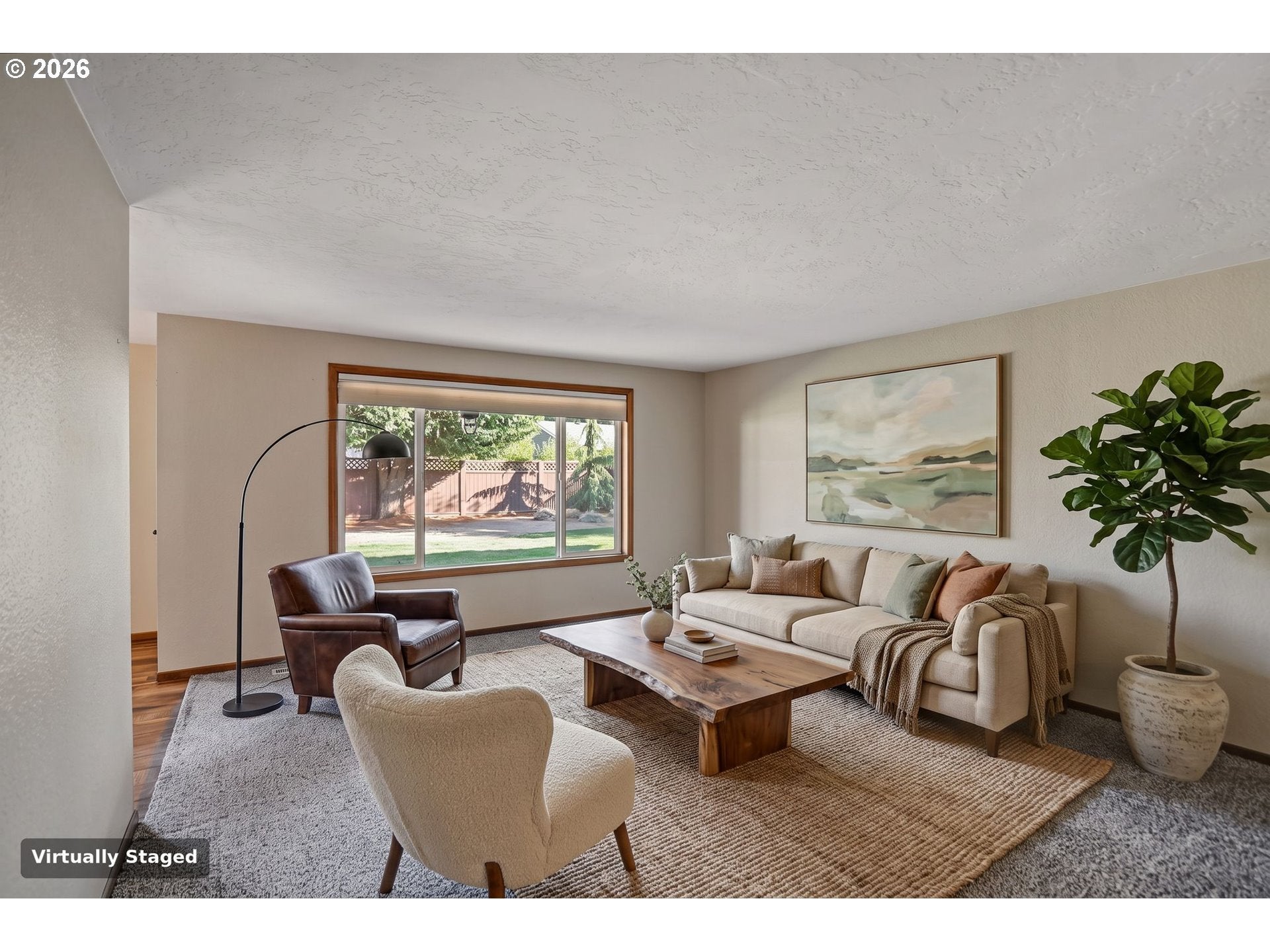 2323 LATONA DR