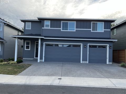 1054 NE REGAN HILL LOOP Estacada OR 97023