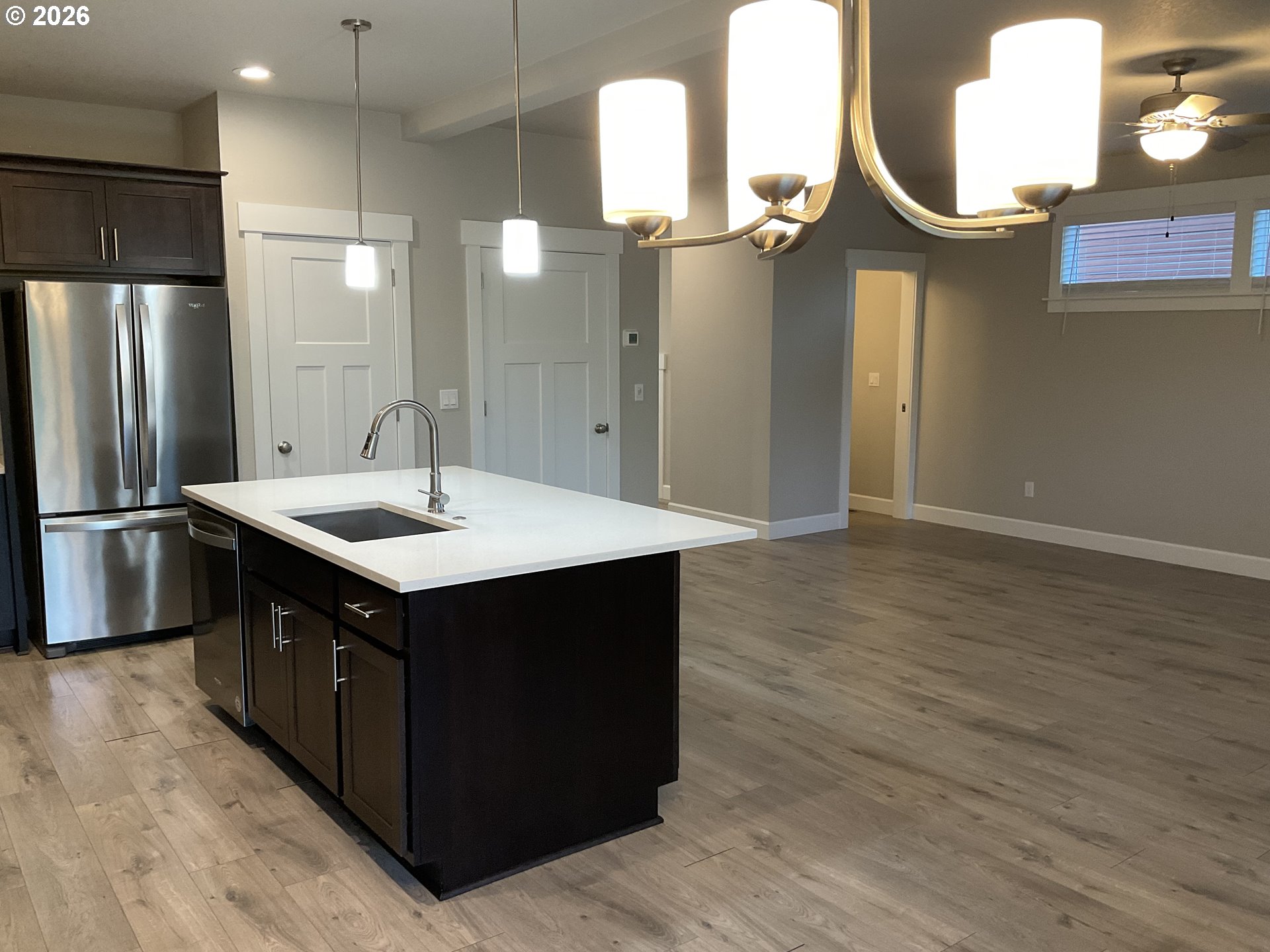 1054 NE REGAN HILL LOOP