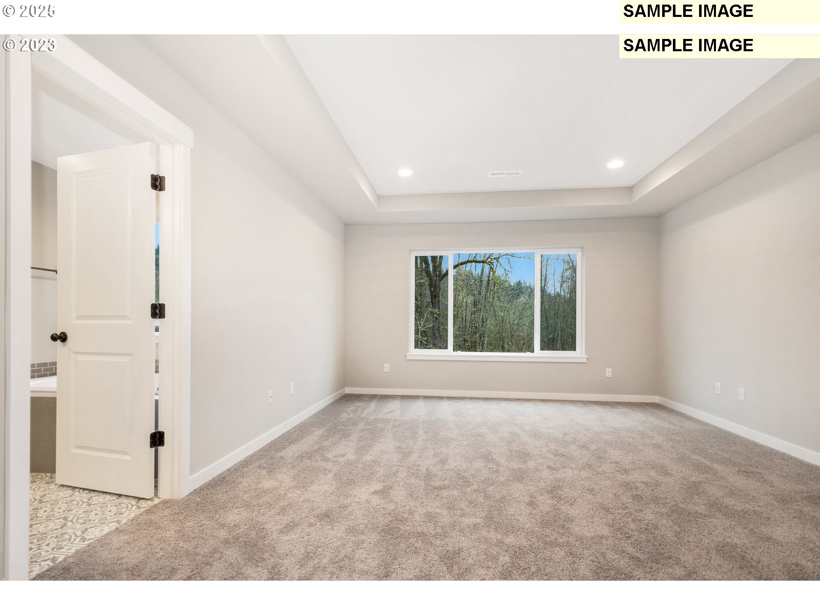 16674 SE Odell Lake LN 707