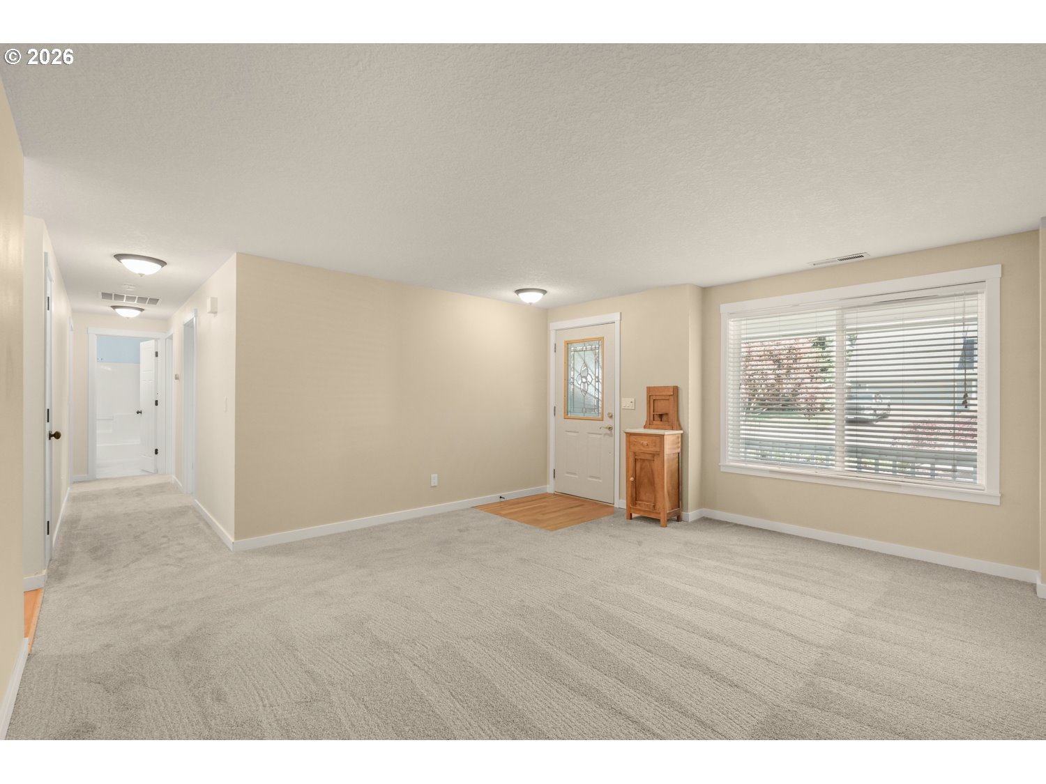 305 NE 12TH ST
