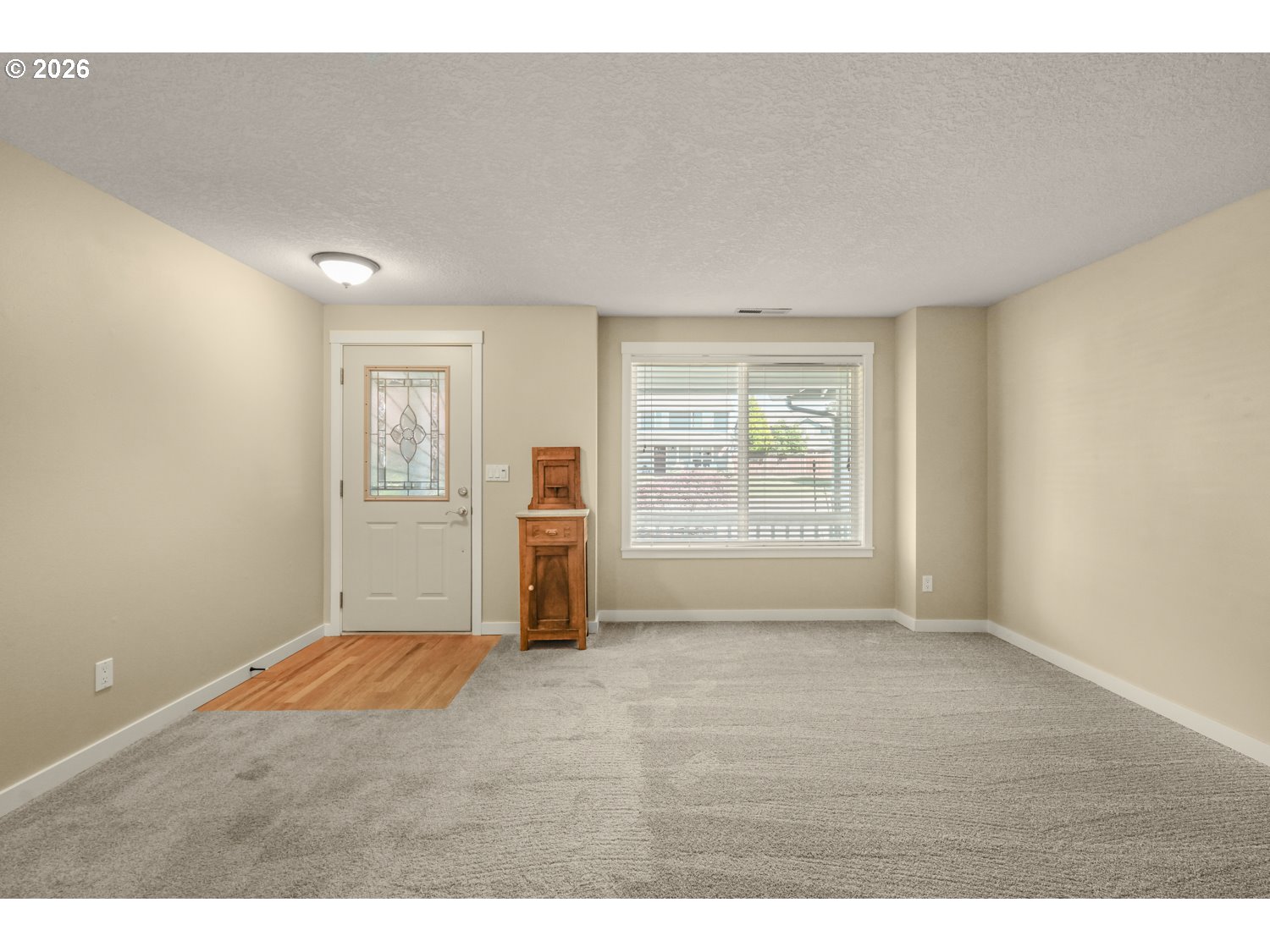 305 NE 12TH ST