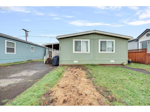 A home in Clackamas