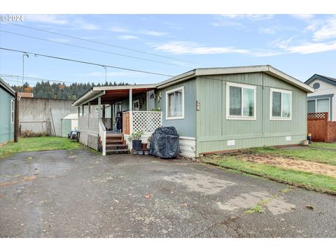 A home in Clackamas