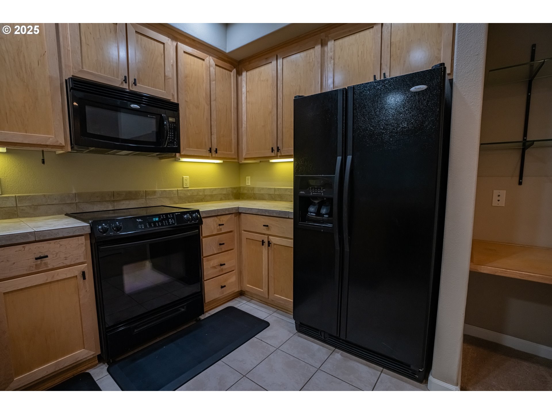 Tigard, Oregon 97223, United States, 2 Bedrooms Bedrooms, ,2 BathroomsBathrooms,Residential,Active,249838