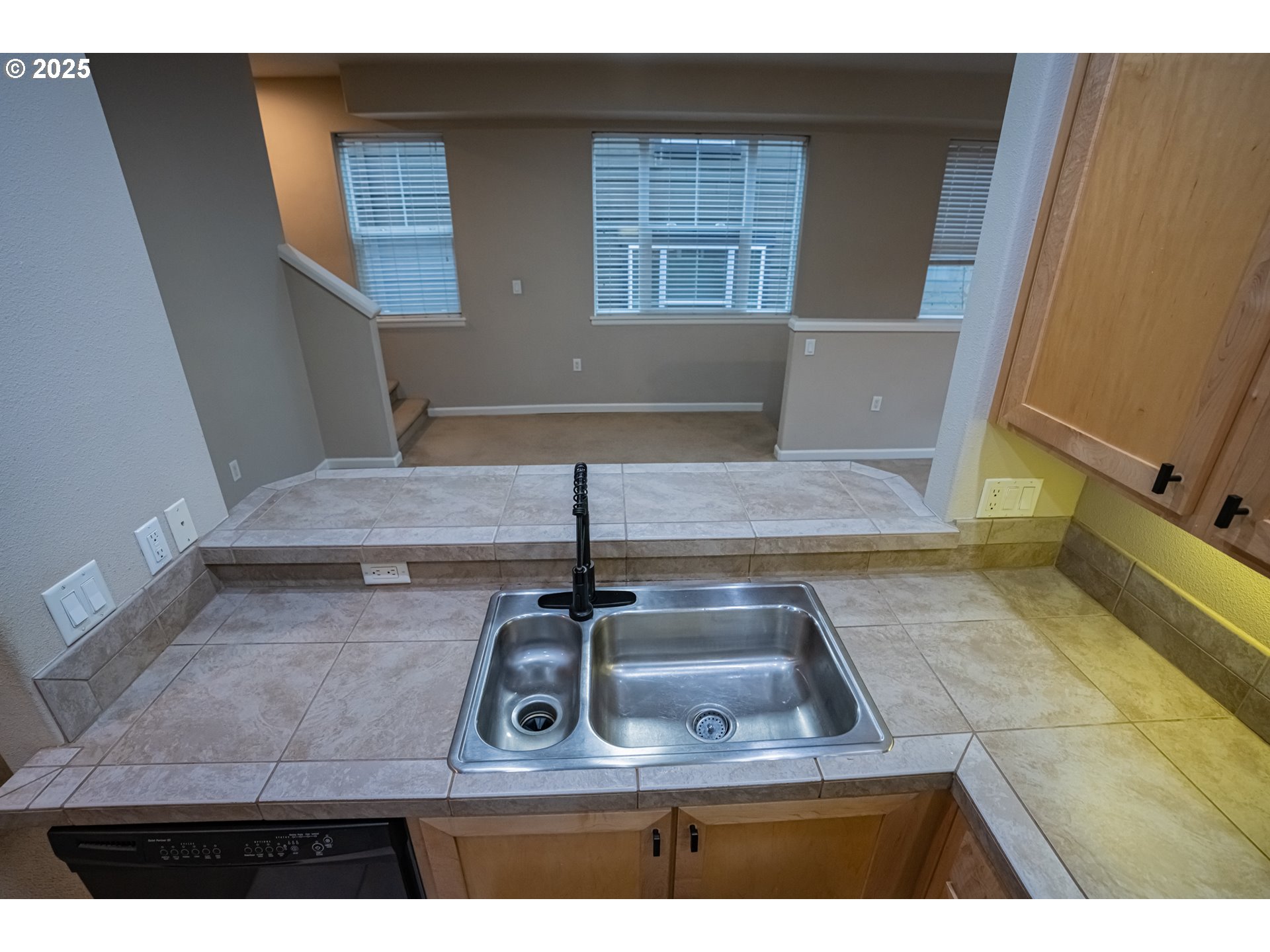 Tigard, Oregon 97223, United States, 2 Bedrooms Bedrooms, ,2 BathroomsBathrooms,Residential,Active,249838