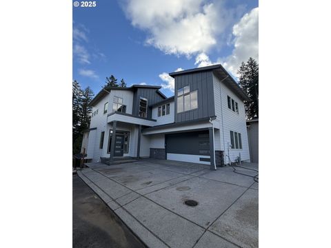 14988 SE Andre WAY Clackamas OR 97015