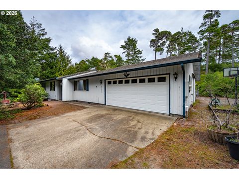 87803 Sandrift ST Florence OR 97439