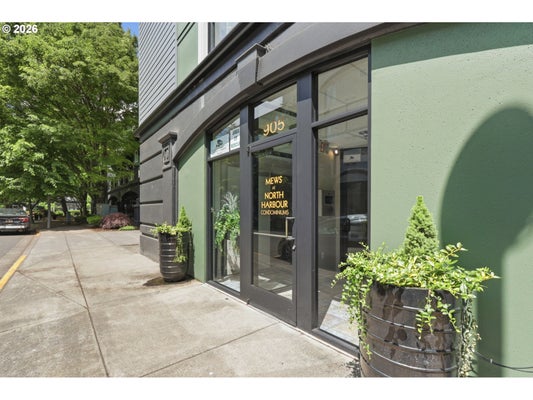 905 N HARBOUR DR UNIT 8, PORTLAND, OR 97217 - Image 672faa2764ca542626b18bcb7f8e67ec/3924925388