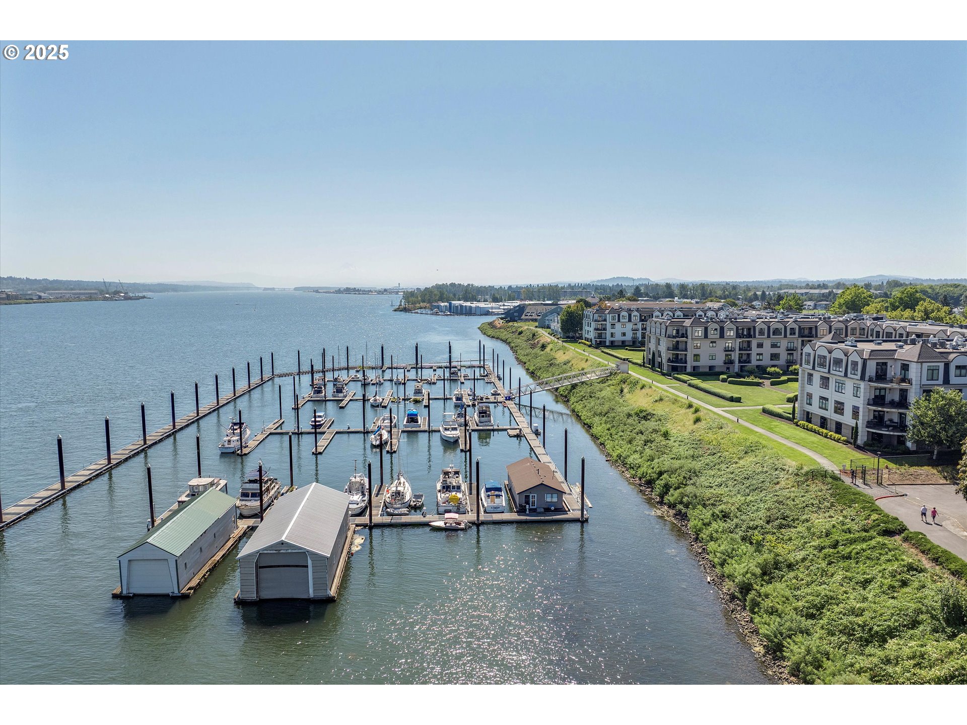 707 N HAYDEN ISLAND DR 215