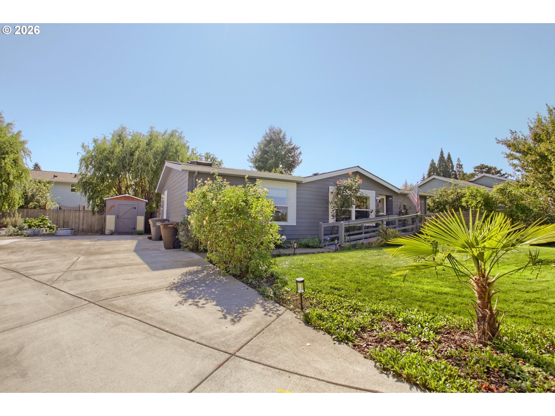 244 NW HAYDEN CT