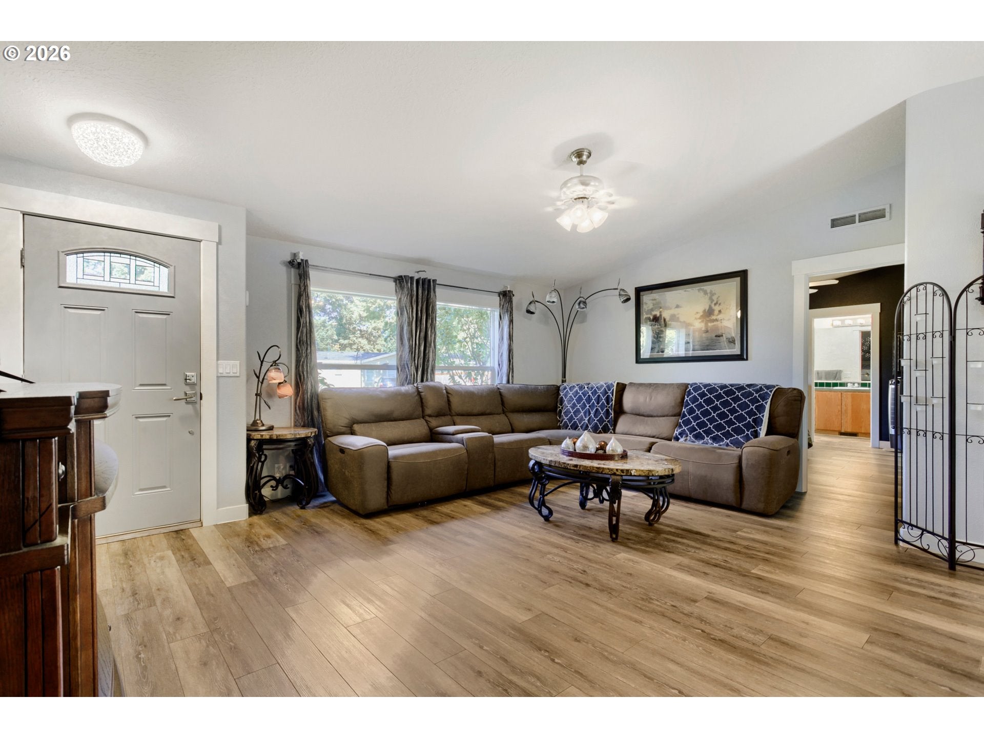 244 NW HAYDEN CT