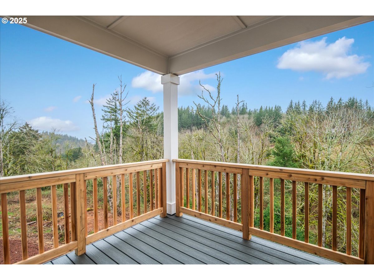 Gresham, Oregon 97080, United States, 5 Bedrooms Bedrooms, ,4 BathroomsBathrooms,Residential,Pending,28005