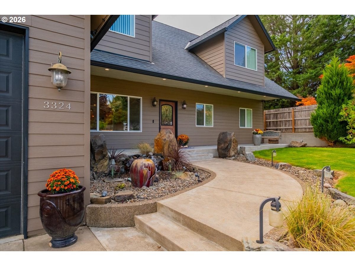 3324 NE 54TH AVE