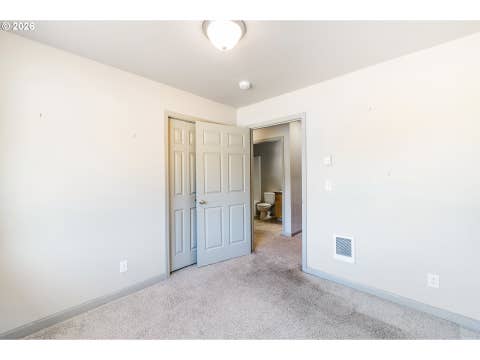 Tiny photo for 48393 Roaring Rapids Way, Oakridge, OR 97463 (MLS # 552804712)