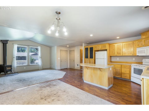 Tiny photo for 48393 Roaring Rapids Way, Oakridge, OR 97463 (MLS # 552804712)