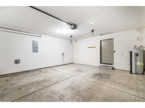 Tiny photo for 48393 Roaring Rapids Way, Oakridge, OR 97463 (MLS # 552804712)