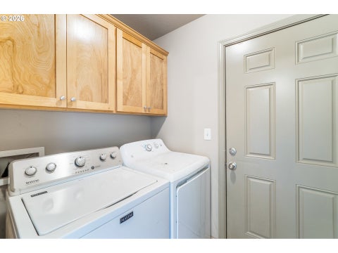 Tiny photo for 48393 Roaring Rapids Way, Oakridge, OR 97463 (MLS # 552804712)