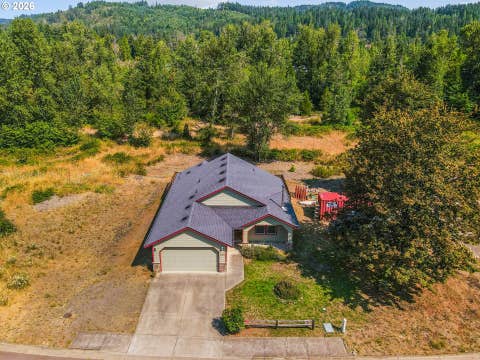 Tiny photo for 48393 Roaring Rapids Way, Oakridge, OR 97463 (MLS # 552804712)
