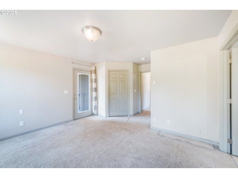 Tiny photo for 48393 Roaring Rapids Way, Oakridge, OR 97463 (MLS # 552804712)