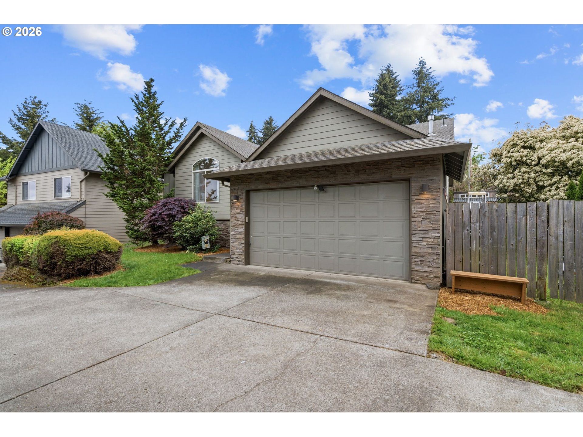 2503 NE 82ND WAY