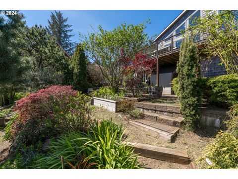 A home in Port Orford