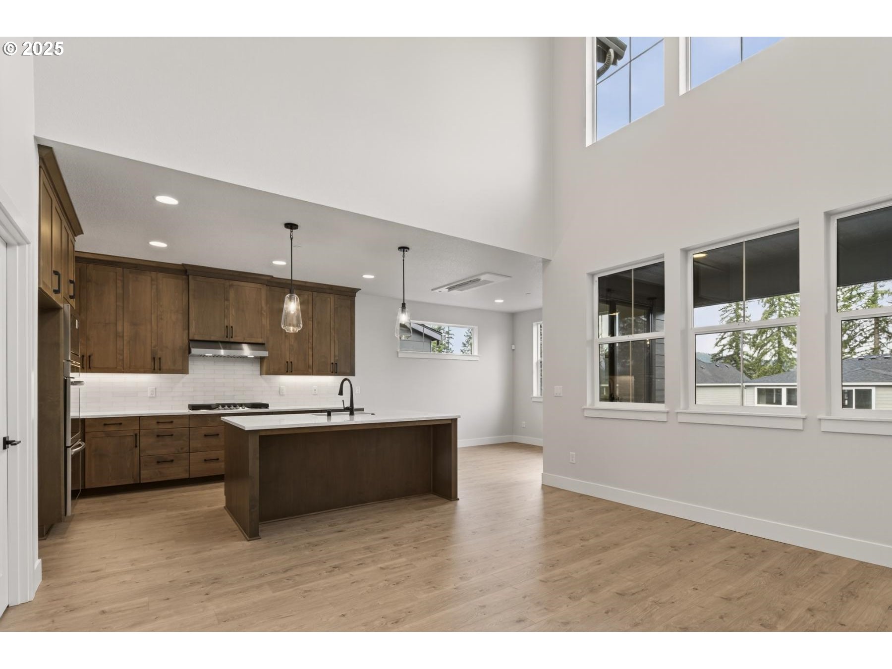 4705 NW CAMAS MEADOWS DR