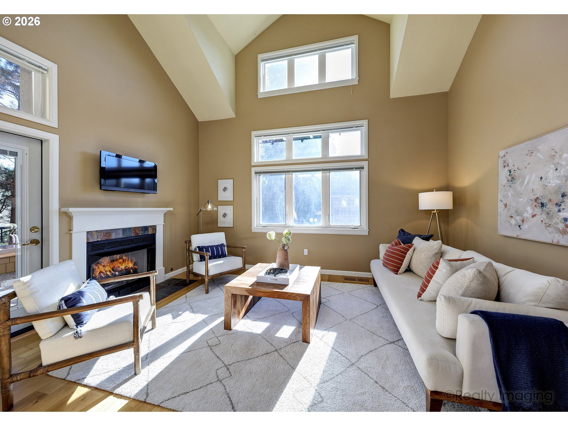 10205 NW VILLAGE HEIGHTS DR