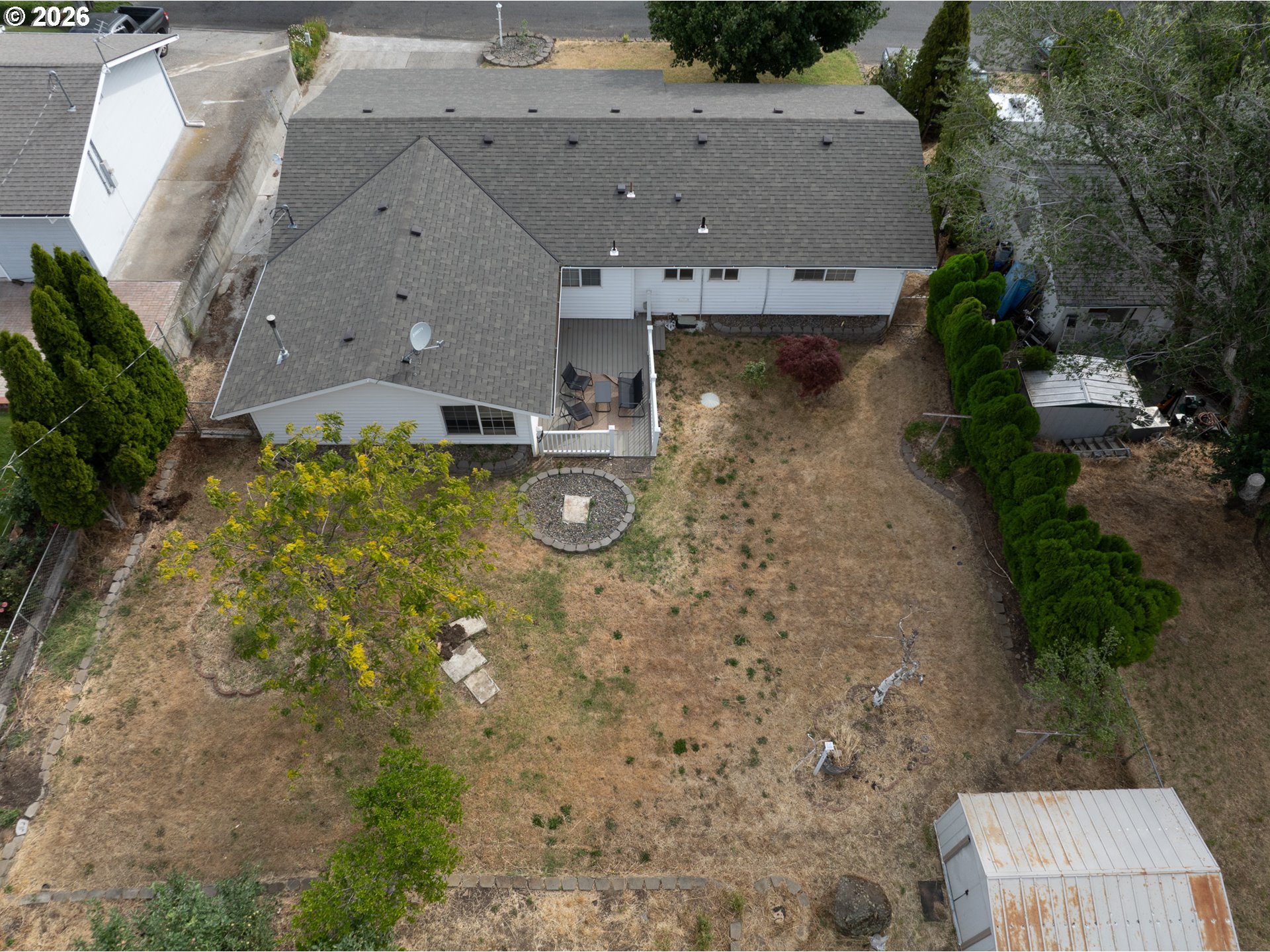1018 W MURRAY DR