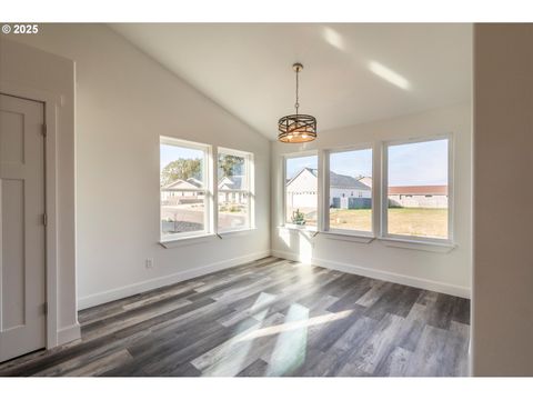 A home in Bandon