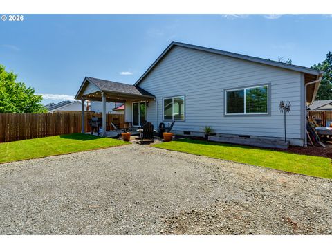 Tiny photo for 374 Owens Way, Creswell, OR 97426 (MLS # 335246680)