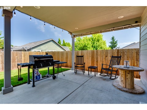 Tiny photo for 374 Owens Way, Creswell, OR 97426 (MLS # 335246680)