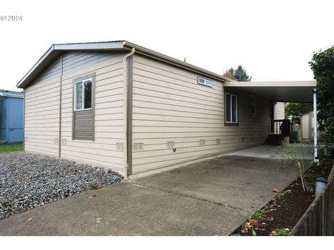 A home in Oregon City