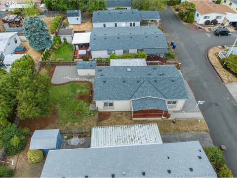 A home in Oregon City