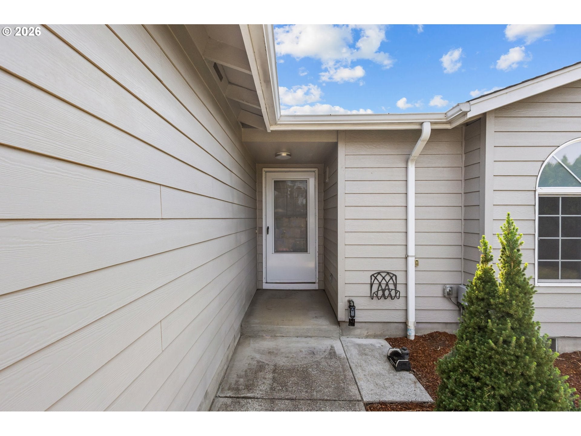 4556 CHIPPEWA CT