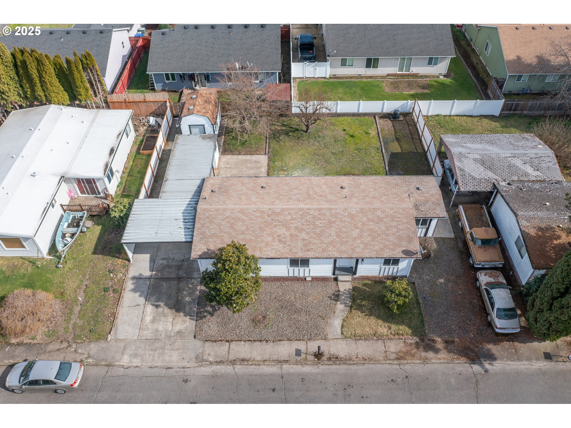 Salem, Oregon 97305, United States, 3 Bedrooms Bedrooms, ,2 BathroomsBathrooms,Residential,Pending,81828