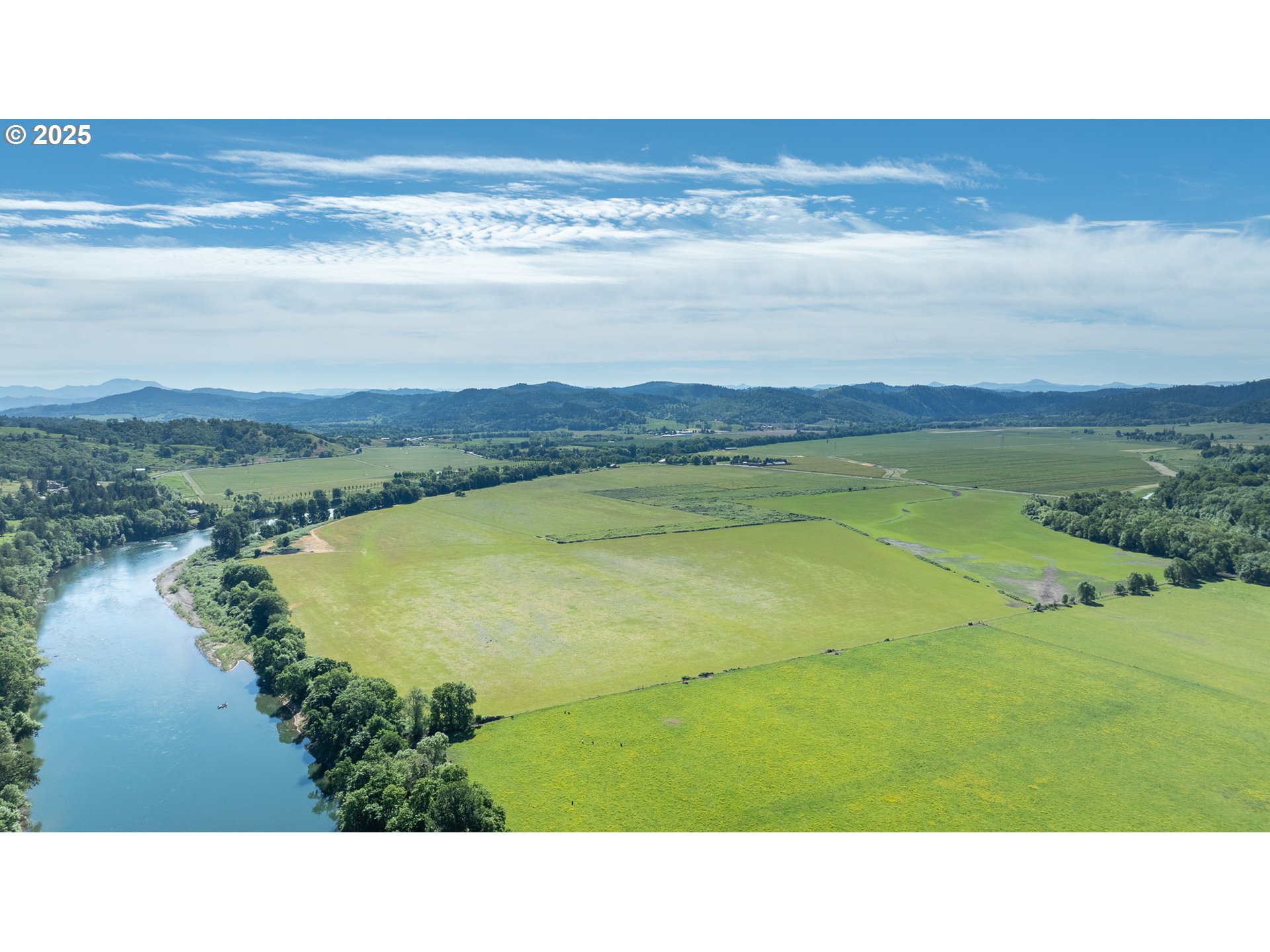 687 HUBBARD CREEK RD