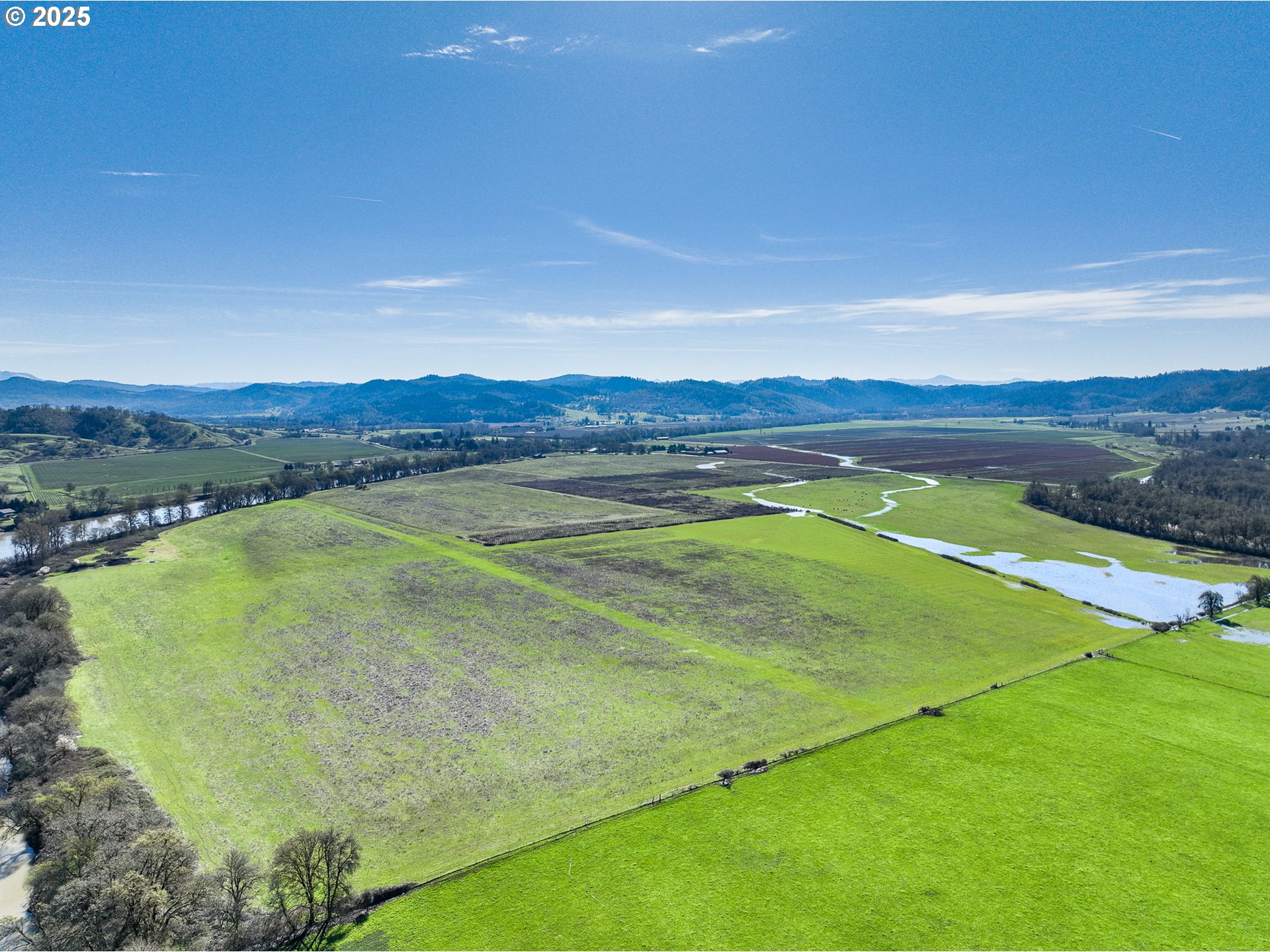 687 HUBBARD CREEK RD