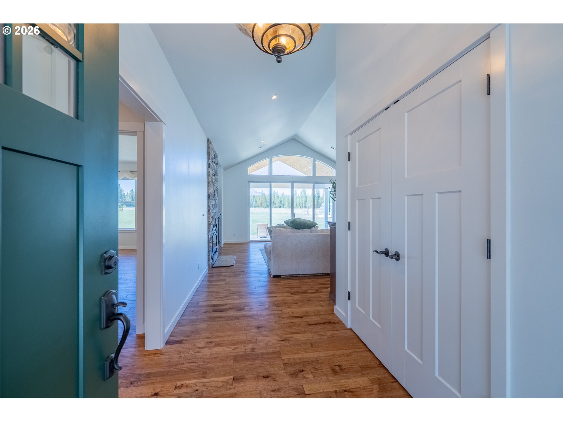 24 BACON CREEK RD