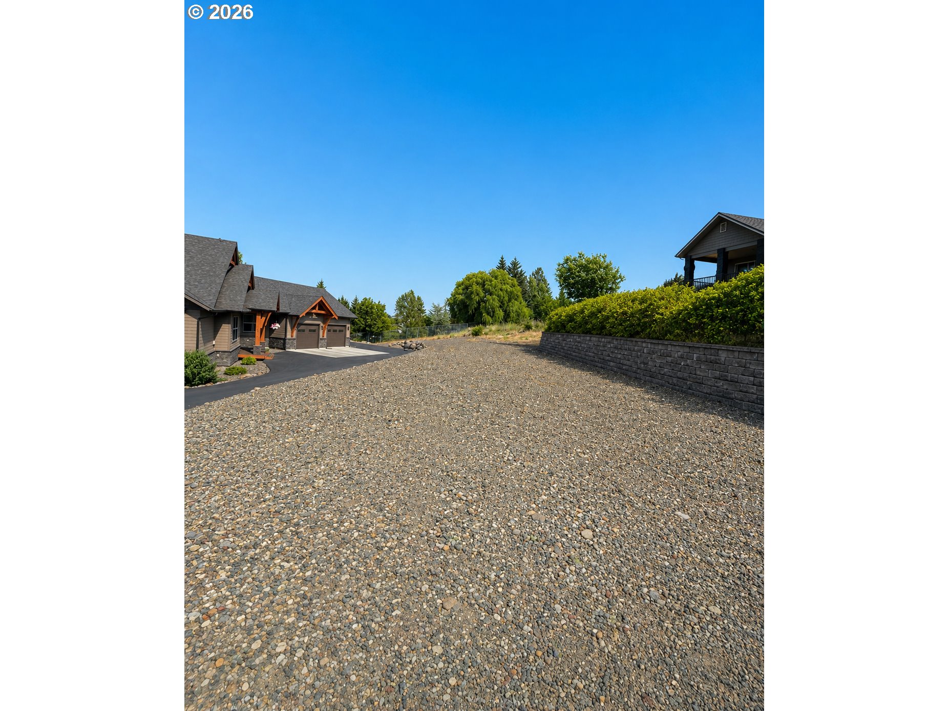 119 RIDGE DR